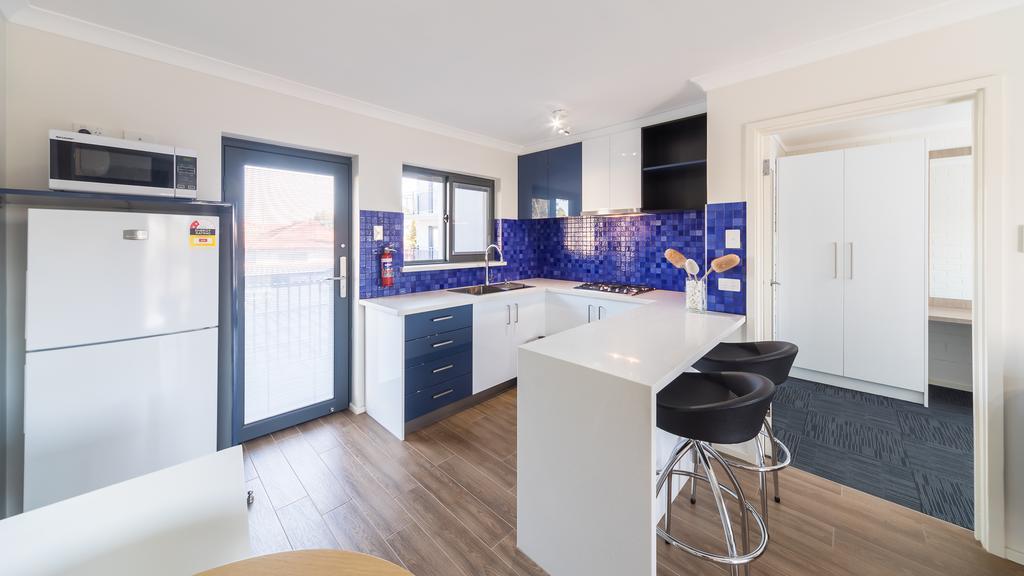 Batavia Apartments Пърт Екстериор снимка