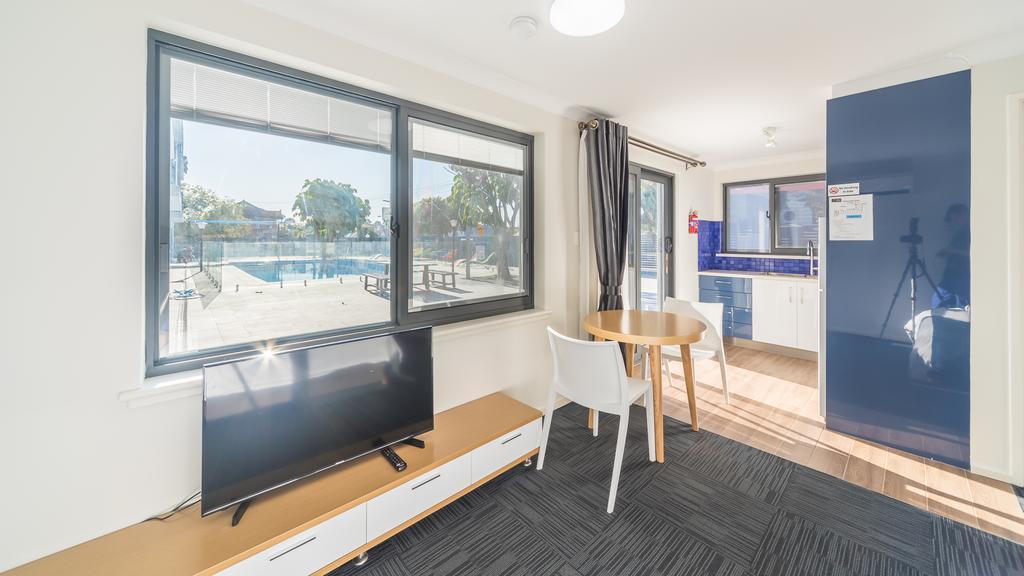 Batavia Apartments Пърт Екстериор снимка